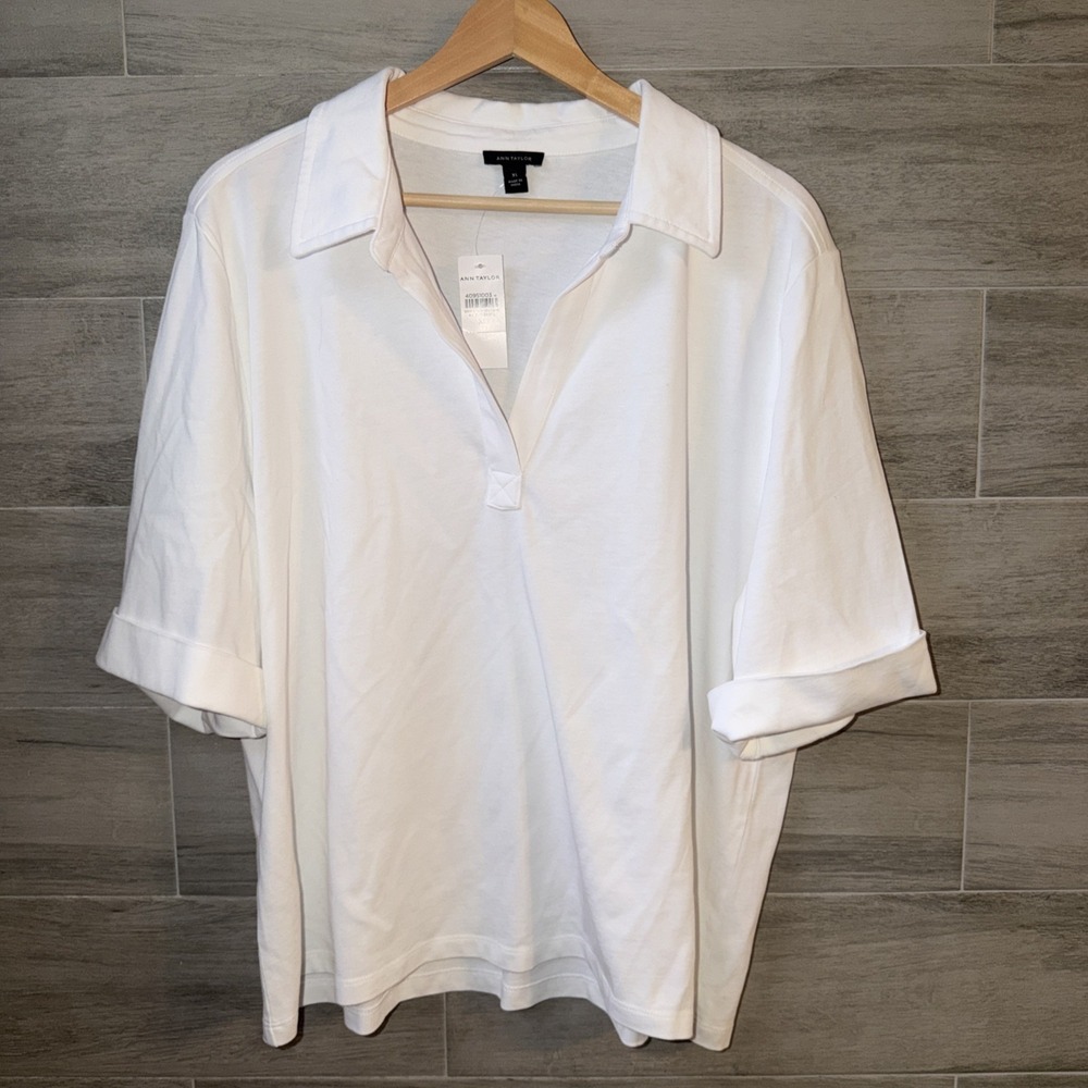 Ann Taylor V-Neck CollaredPolo Shirt Short Sleeve Cuffed Woman's XL NWT Preppy
